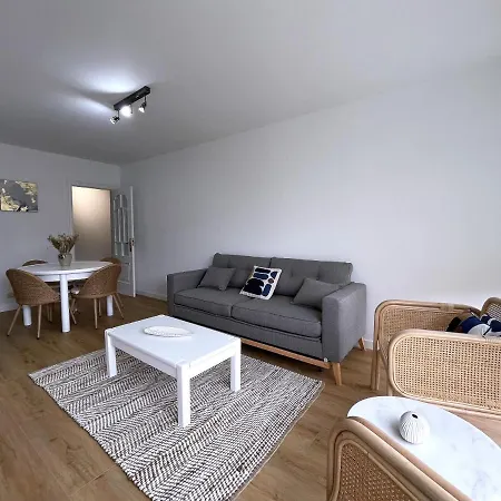 Housingcoruna Rocamar Perbes *